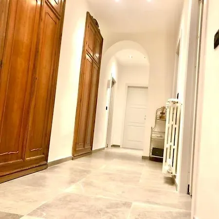 Bonahouse Turin. Elegante In Centro Turin